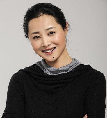 郑家伦的个人资料,才华横溢的青年才俊，多领域成就斐然