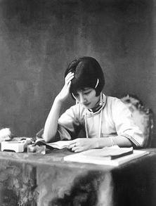 陆小曼照片集,风华绝代，岁月留痕  第2张