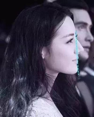 明星没下巴,揭秘神秘面容之谜 第2张 明星没下巴,揭秘神秘面容之谜 第2张